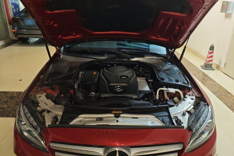 Used Mercedes-Benz C-Class 2018 C 200 L Sport Edition Engine Bay