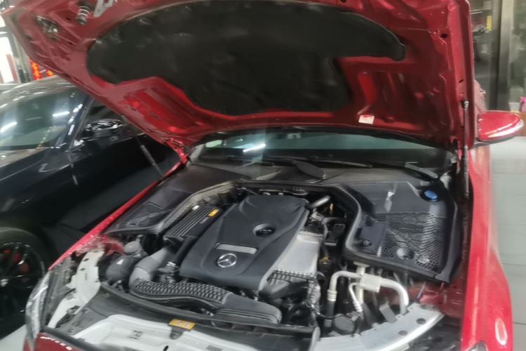 Used Mercedes-Benz C-Class 2018 C 200 L Sport Edition Engine Bay