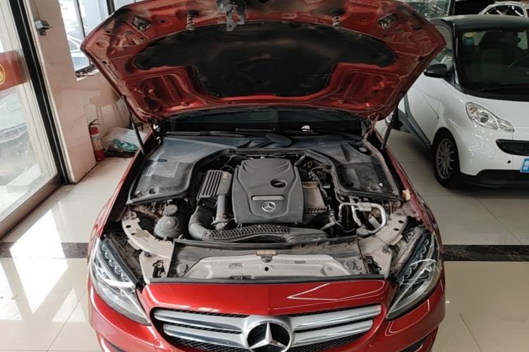 Used Mercedes-Benz C-Class 2018 C 200 L Sport Edition Engine Bay