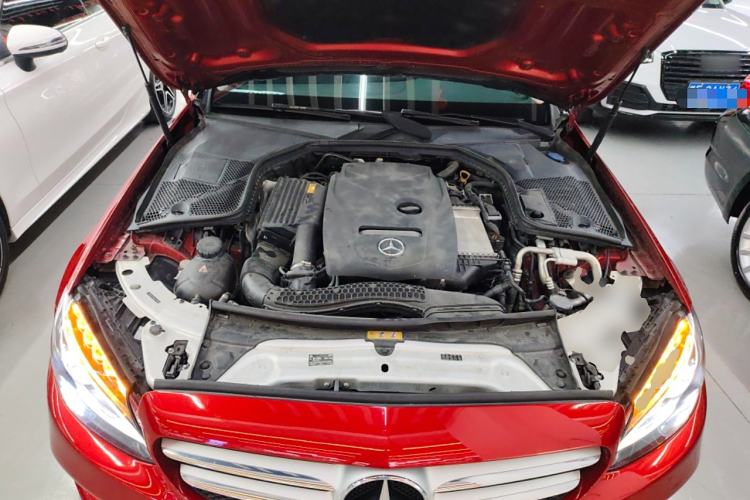 Used Mercedes-Benz C-Class 2018 C 200 L Sport Edition Engine Bay