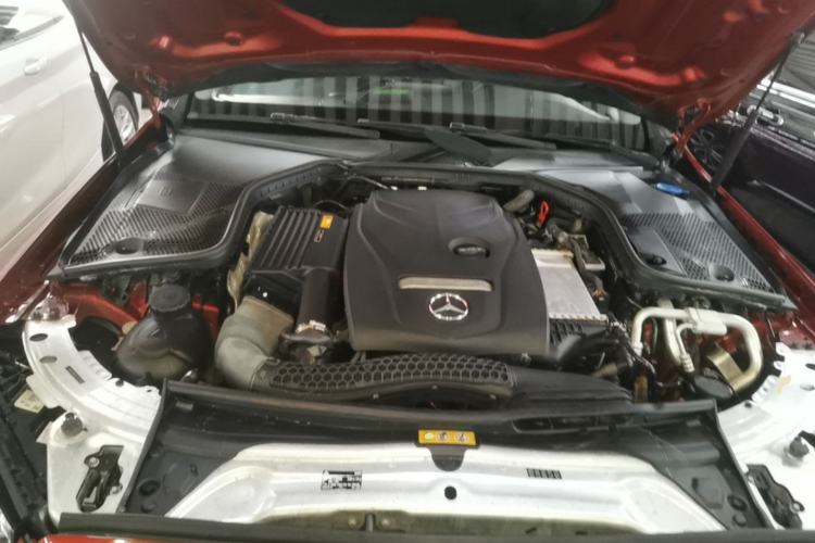 Used Mercedes-Benz C-Class 2018 C 180 L Fashion Edition Sport Version Engine Bay