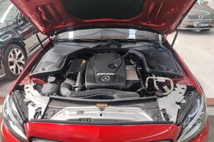 Used Mercedes-Benz C-Class 2018 C 180 L Fashion Edition Sport Version Engine Bay