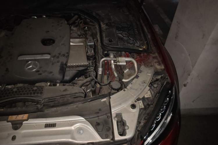 Used Mercedes-Benz C-Class 2018 C 200 Sport Edition Engine Bay Left