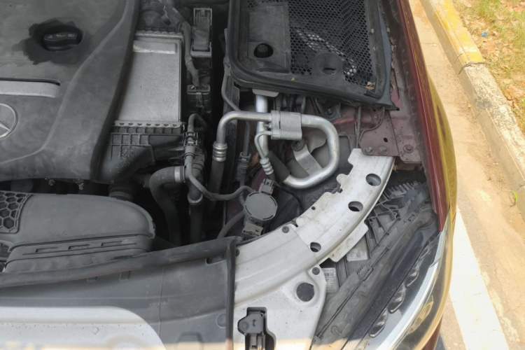 Used Mercedes-Benz C-Class 2018 C 200 Coupe Engine Bay Left