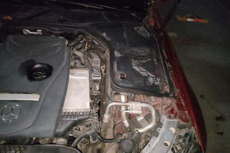 Used Mercedes-Benz C-Class 2018 C 200 L Sport Edition Engine Bay Left