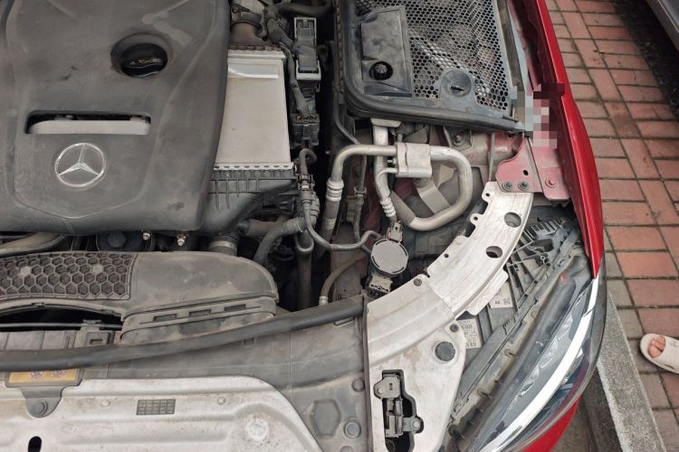Used Mercedes-Benz C-Class 2018 C 200 L Sport Edition Engine Bay Left