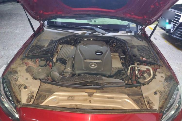 Used Mercedes-Benz C-Class 2018 C 200 Sport Edition Engine Bay