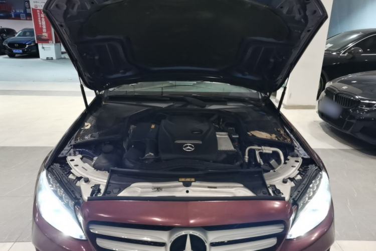 Used Mercedes-Benz C-Class 2018 C 200 L Sport Edition Engine Bay