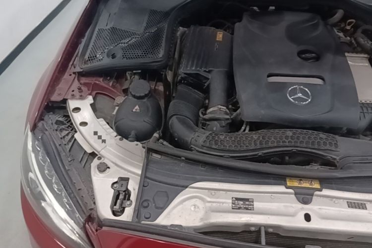Used Mercedes-Benz C-Class 2018 C 200 L Sport Edition Engine Bay Right