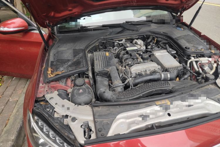 Used Mercedes-Benz C-Class 2018 C 200 L Sport Edition Engine Bay Right