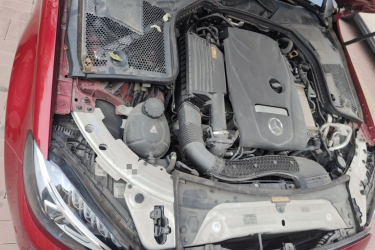 Used Mercedes-Benz C-Class 2018 C 200 L Sport Edition Engine Bay Right