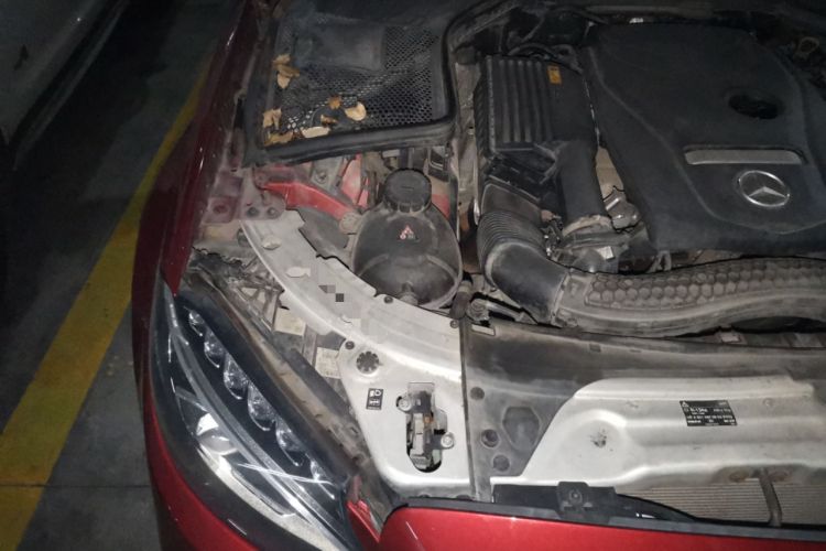 Used Mercedes-Benz C-Class 2018 C 200 L Sport Edition Engine Bay Right