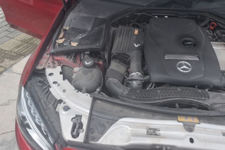 Used Mercedes-Benz C-Class 2018 C 180 L Fashion Edition Sport Version Engine Bay Right