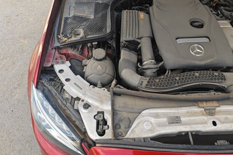 Used Mercedes-Benz C-Class 2018 C 200 L Sport Edition Engine Bay Right