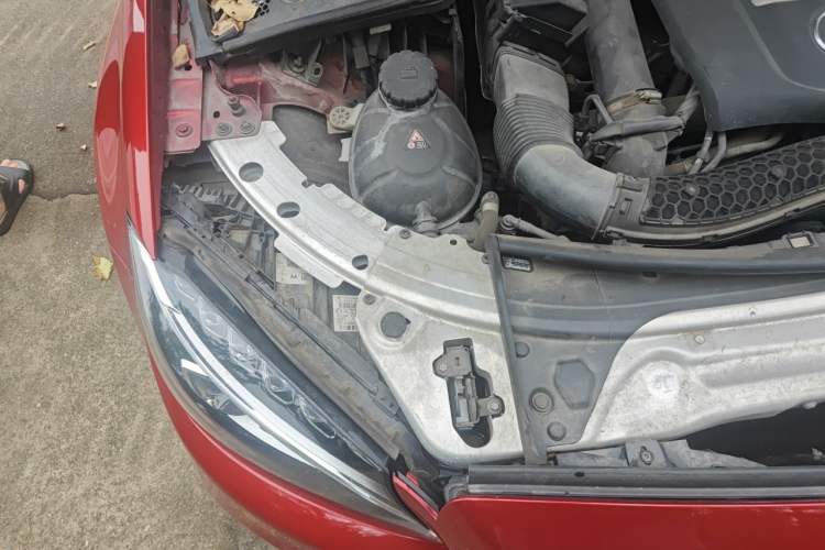 Used Mercedes-Benz C-Class 2018 C 200 Achievement Special Edition Engine Bay Right