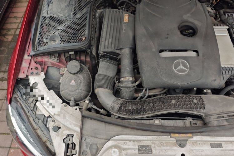 Used Mercedes-Benz C-Class 2018 C 200 L Sport Edition Engine Bay Right