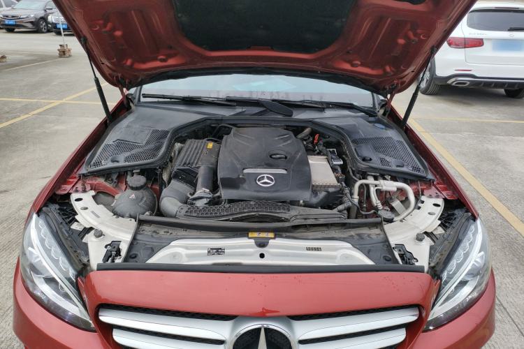 Used Mercedes-Benz C-Class 2018 C 180 L Fashion Edition Sport Version Engine Bay