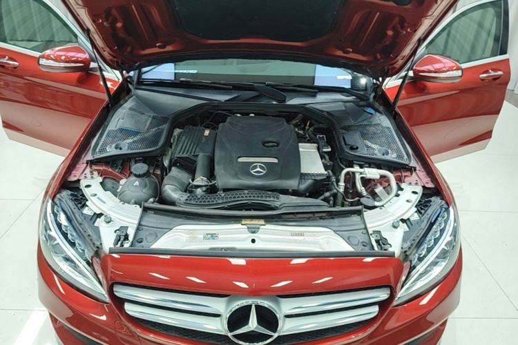 Used Mercedes-Benz C-Class 2018 C 200 L Sport Edition Engine Bay
