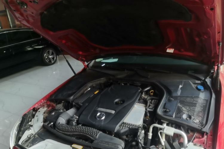 Used Mercedes-Benz C-Class 2018 C 200 L Sport Edition Engine Bay