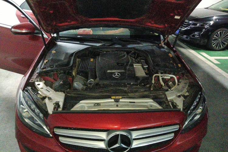 Used Mercedes-Benz C-Class 2018 C 200 L Sport Edition Engine Bay