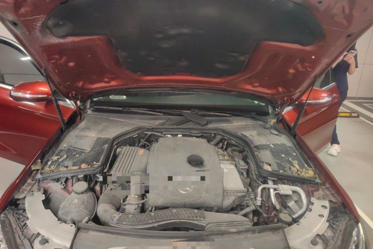 Used Mercedes-Benz C-Class 2018 C 200 L Sport Edition Engine Bay