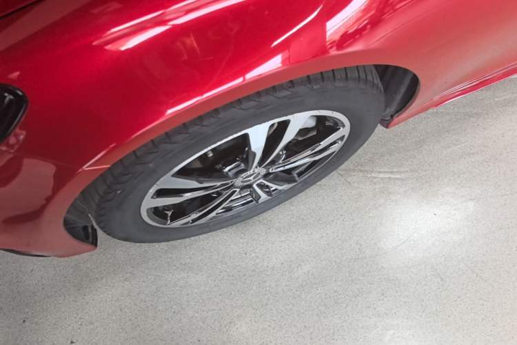 Used Mercedes-Benz C-Class 2018 C 200 Sport Edition Exterior 4
