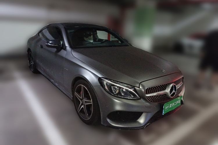 Used Mercedes-Benz C-Class 2018 C 200 Coupe Front Right 45 Deg