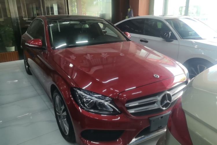 Used Mercedes-Benz C-Class 2018 C 200 L Sport Edition Front Right 45 Deg