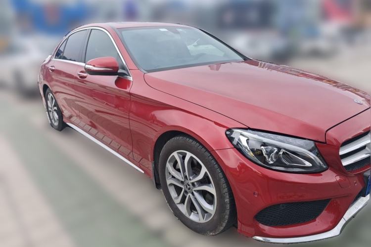Used Mercedes-Benz C-Class 2018 C 180 L Fashion Edition Sport Version Front Right 45 Deg
