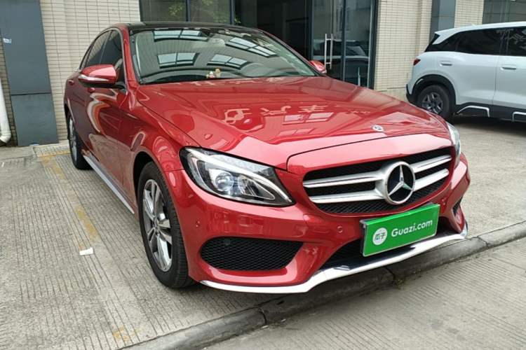 Used Mercedes-Benz C-Class 2018 C 200 L Sport Edition Front Right 45 Deg
