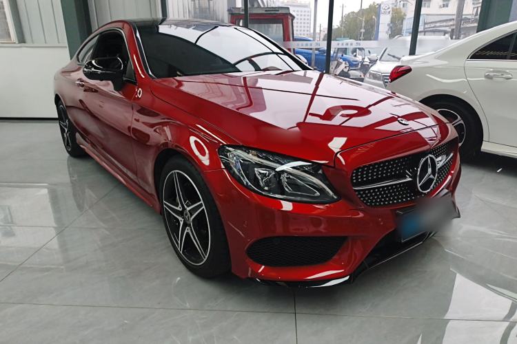 Used Mercedes-Benz C-Class 2018 C 200 Coupe Front Right 45 Deg
