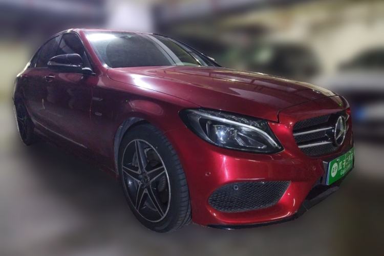 Used Mercedes-Benz C-Class 2018 C 200 Sport Edition Front Right 45 Deg