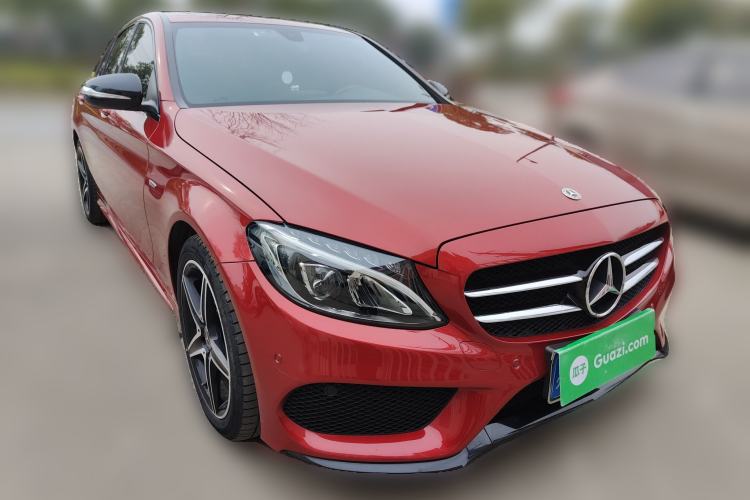 Used Mercedes-Benz C-Class 2018 C 200 Achievement Special Edition Front Right 45 Deg