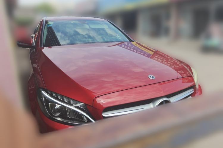 Used Mercedes-Benz C-Class 2018 C 180 L Fashion Edition Sport Version Front Right 45 Deg