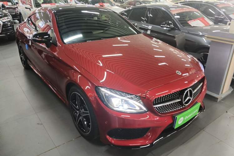 Used Mercedes-Benz C-Class 2018 C 200 Coupe Front Right 45 Deg