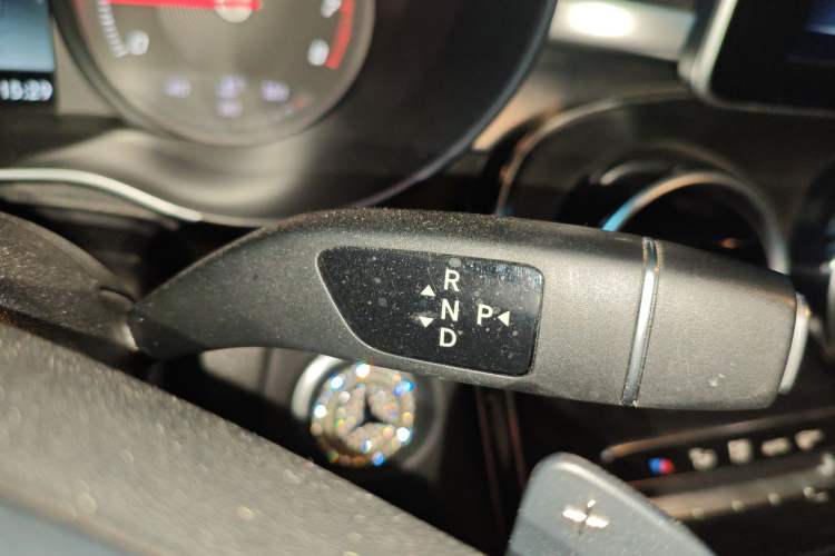 Used Mercedes-Benz C-Class 2018 C 200 L Sport Edition Gear Lever