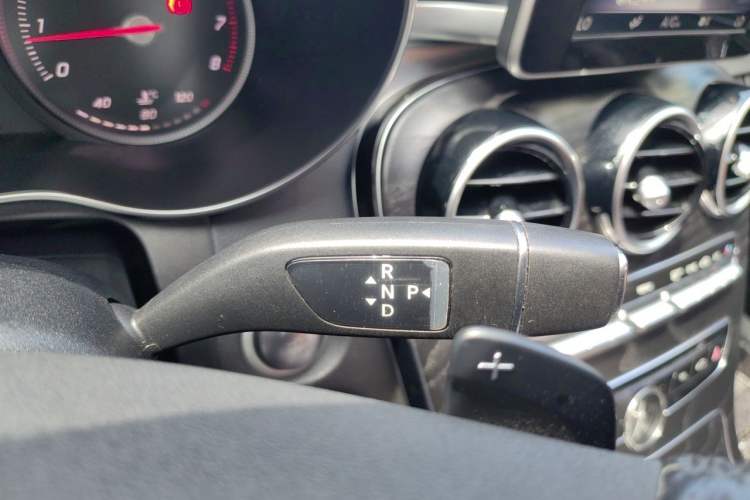 Used Mercedes-Benz C-Class 2018 C 200 L Sport Edition Achievement Special Edition Gear Lever