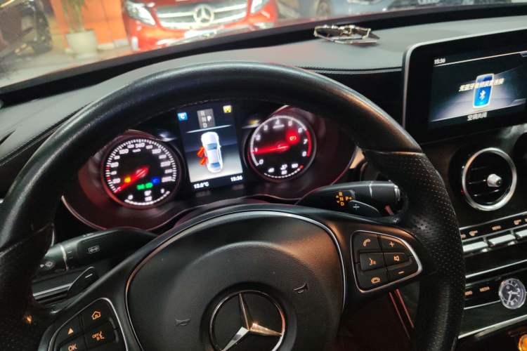 Used Mercedes-Benz C-Class 2018 C 200 L Sport Edition Gear Lever