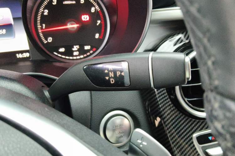 Used Mercedes-Benz C-Class 2018 C 200 Achievement Special Edition Gear Lever