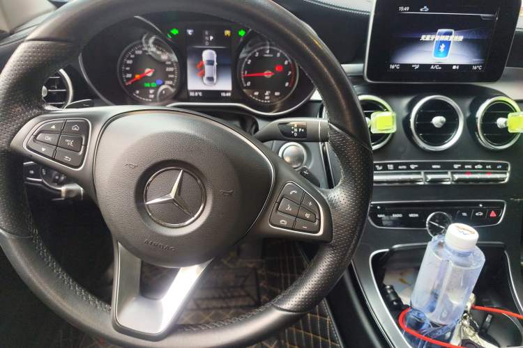 Used Mercedes-Benz C-Class 2018 C 180 L Fashion Edition Sport Version Gear Lever