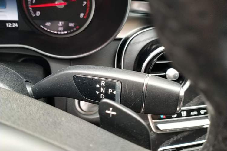 Used Mercedes-Benz C-Class 2018 C 200 L Sport Edition Gear Lever