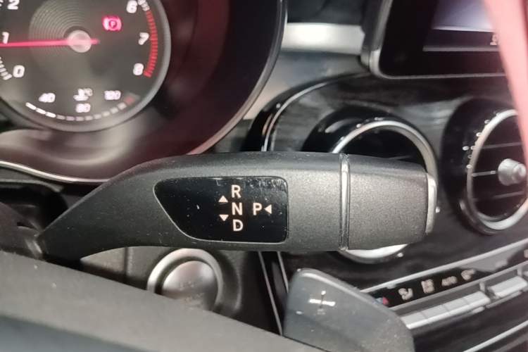 Used Mercedes-Benz C-Class 2018 C 200 L Sport Edition Gear Lever