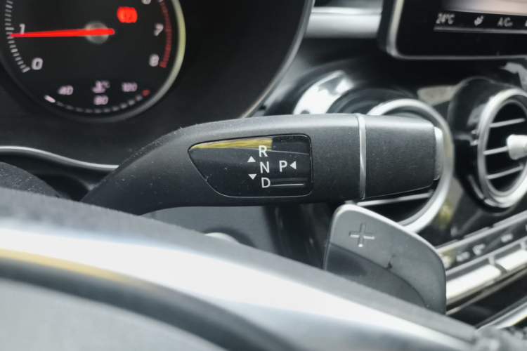 Used Mercedes-Benz C-Class 2018 C 200 Coupe Gear Lever