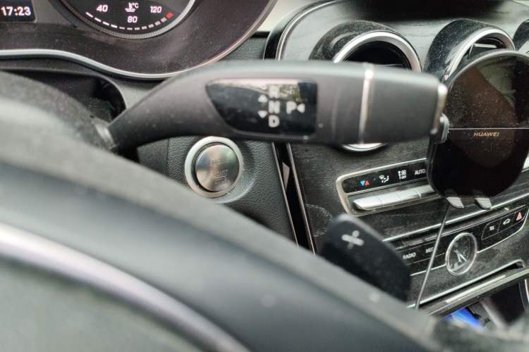 Used Mercedes-Benz C-Class 2018 C 200 L Sport Edition Gear Lever
