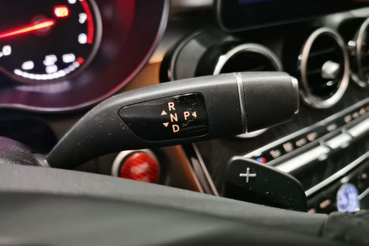 Used Mercedes-Benz C-Class 2018 C 200 L Sport Edition Gear Lever
