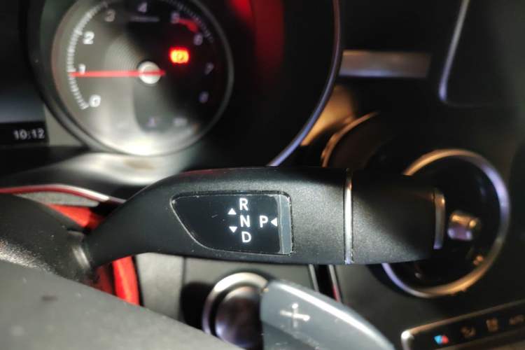 Used Mercedes-Benz C-Class 2018 C 200 L Sport Edition Achievement Special Edition Gear Lever