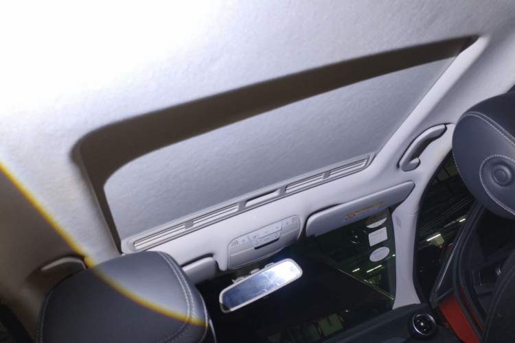 Used Mercedes-Benz C-Class 2018 C 180 L Fashion Edition Sport Version Headliner