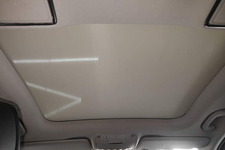 Used Mercedes-Benz C-Class 2018 C 200 L Sport Edition Headliner