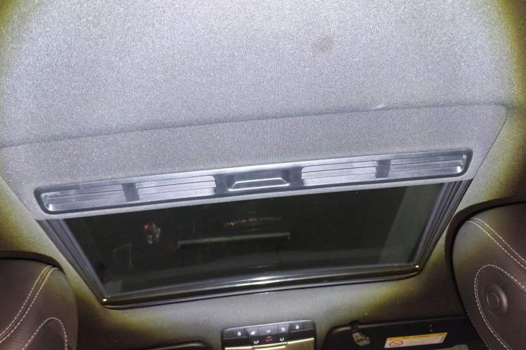 Used Mercedes-Benz C-Class 2018 C 200 Sport Edition Headliner