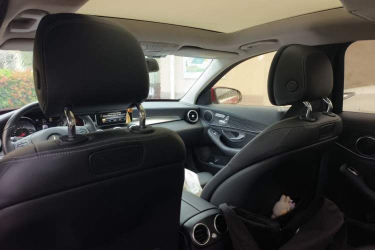 Used Mercedes-Benz C-Class 2018 C 200 L Sport Edition Headliner